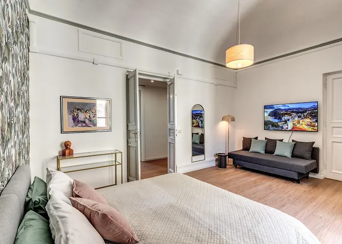 The Great Lejlighed *