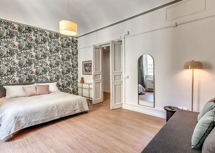 The Great Lejlighed Rom